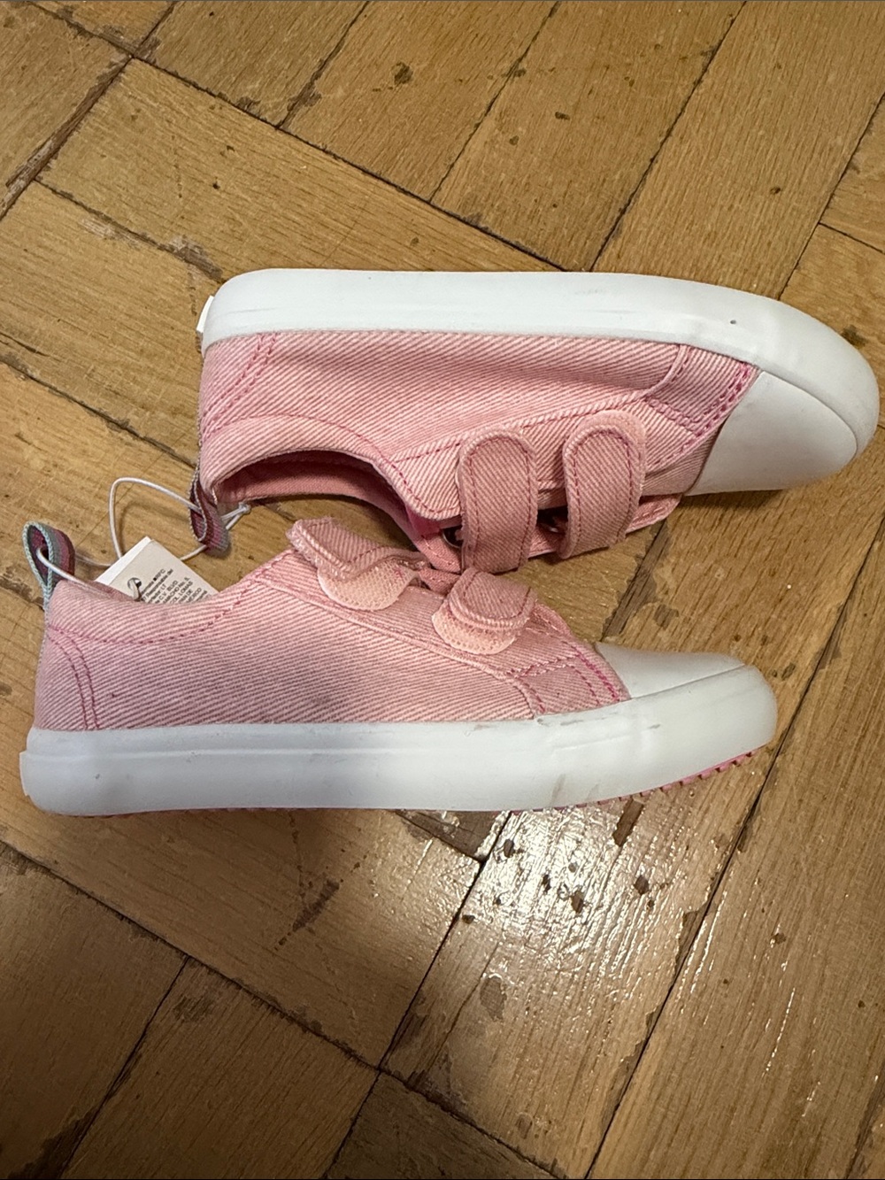 Old Navy Canvas Velcro Sneakers